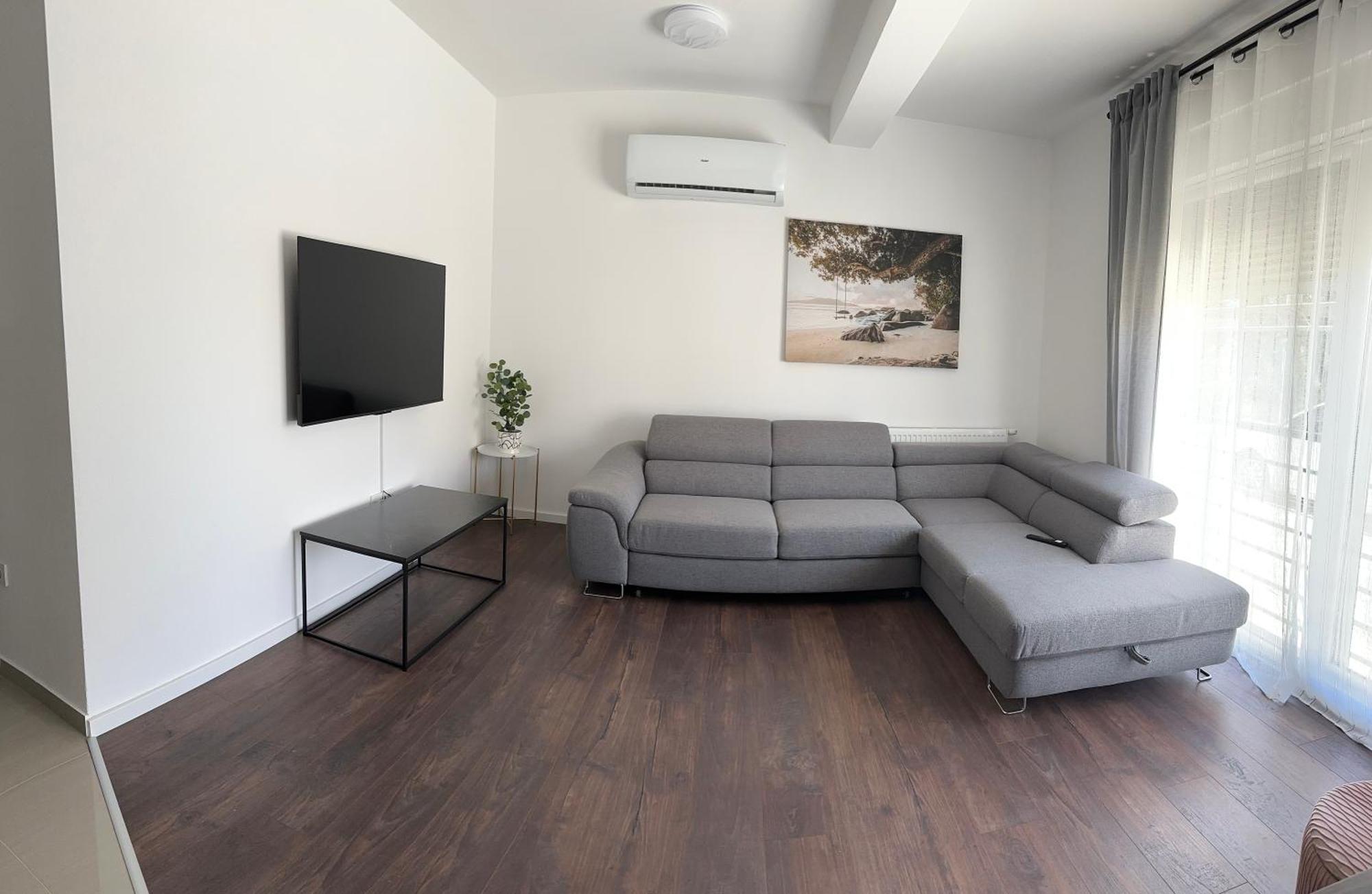 Holiday Apartments Ivano & Leo - Private Parking Zadar Exterior foto
