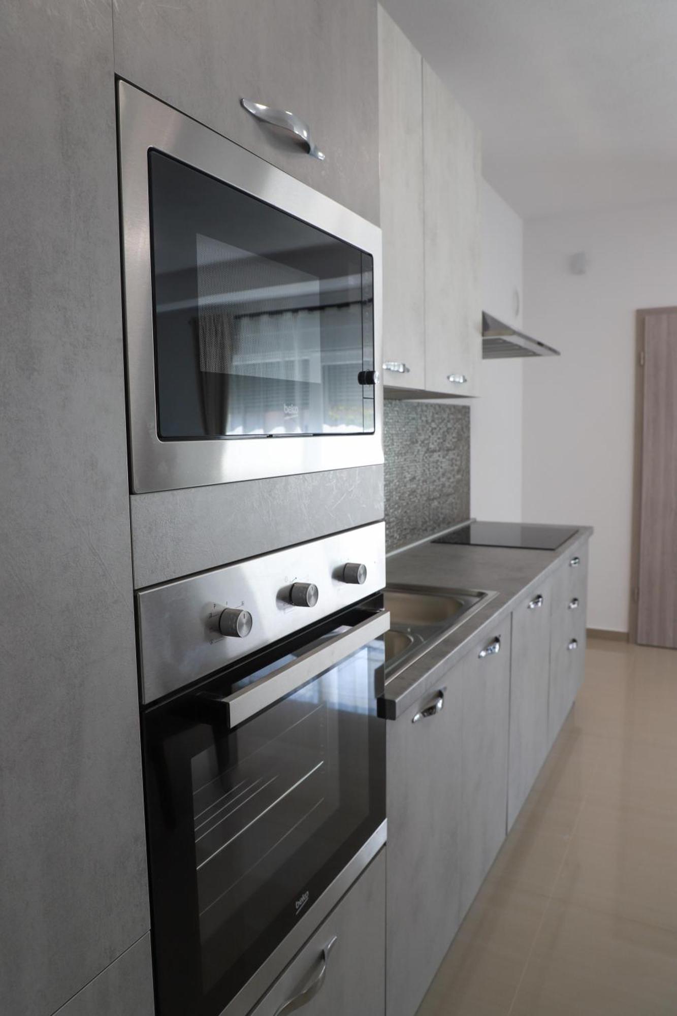 Holiday Apartments Ivano & Leo - Private Parking Zadar Exterior foto